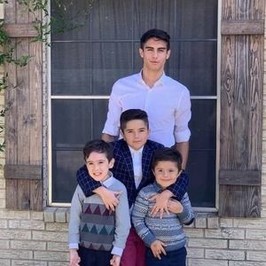 Meet your Posher, Natalie